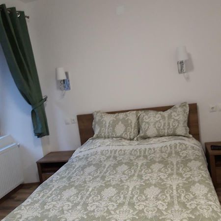 Sara House Apartment Bistrita  Phòng bức ảnh