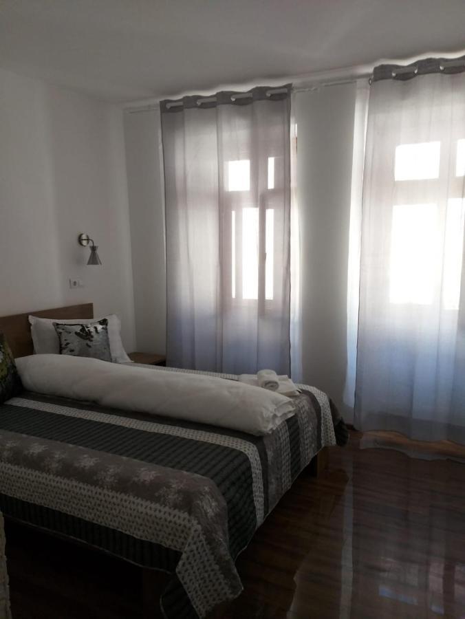Sara House Apartment Bistrita  Ngoại thất bức ảnh