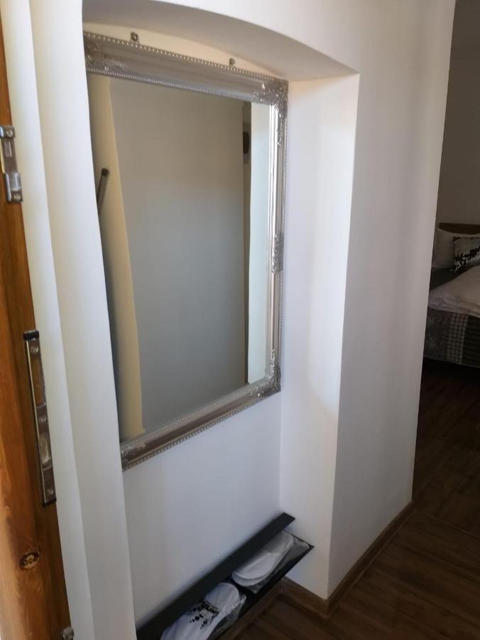 Sara House Apartment Bistrita  Ngoại thất bức ảnh